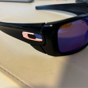 American Flag Detailed Oakley Sunglasses